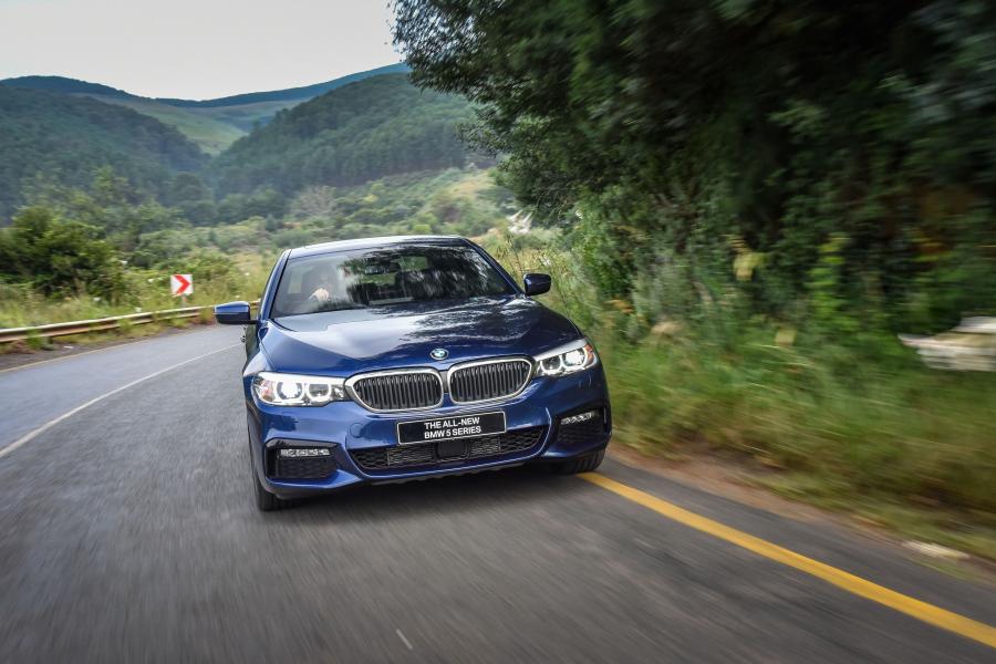 BMW 530d Sedan M Sport 2017 года  (ZA) (фото 24 из 40)